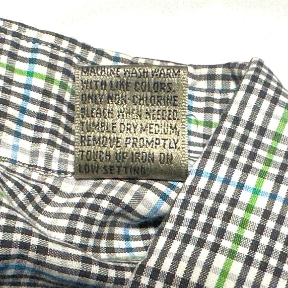 Bill Blass Vintage Plaid Casual Button Down Shirt in EUC - Picture 5 of 7